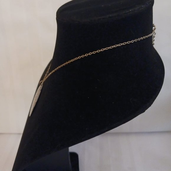 4pc Necklace, Bracelets and Earrings Set - Picture 4 of 10